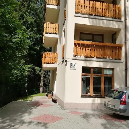 Apartament Wedrowiec 아파트 *